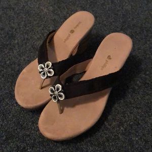 Wedge sandals